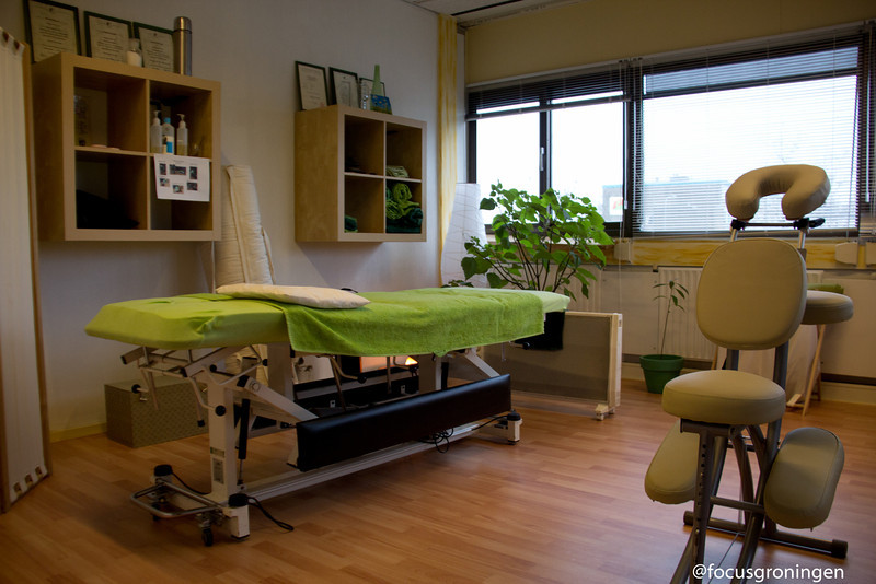 Stichting Kelderwerk massagetafel