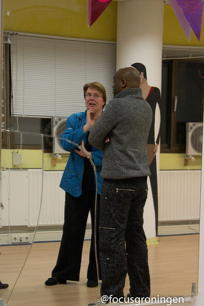 Stichting Kelderwerk club Latina in gesprek met wethouder Jannie Visscher